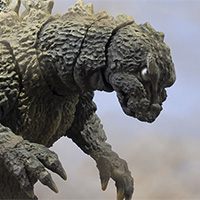 昭和初期ゴジラの特徴と、劇中で印象的な姿を再現。「ゴジラ(1964)出現Ver.」ご予約受付中!