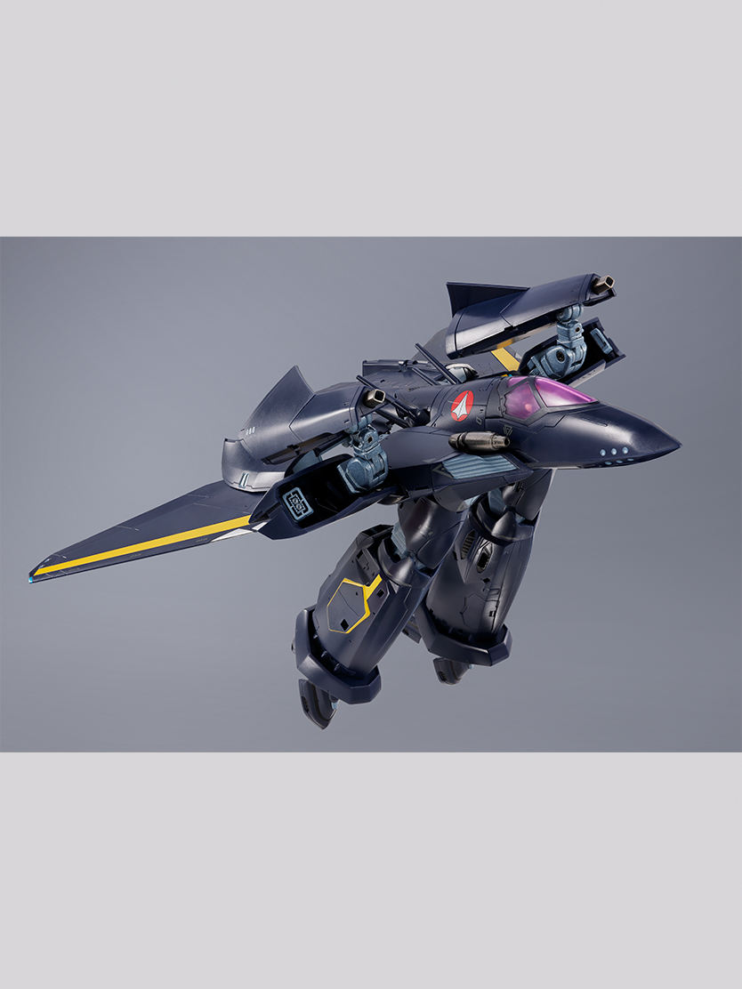 マクロス７ フィギュア DX超合金 VF-17S ナイトメアステルスバルキリー（ガムリン木崎機）