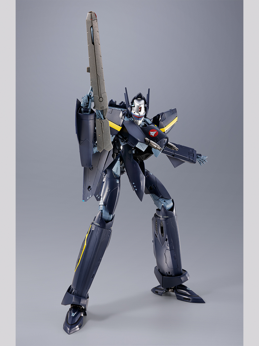 マクロス７ フィギュア DX超合金 VF-17S ナイトメアステルスバルキリー（ガムリン木崎機）