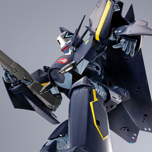 DX超合金 VF-17S ナイトメアステルスバルキリー(ガムリン木崎機)